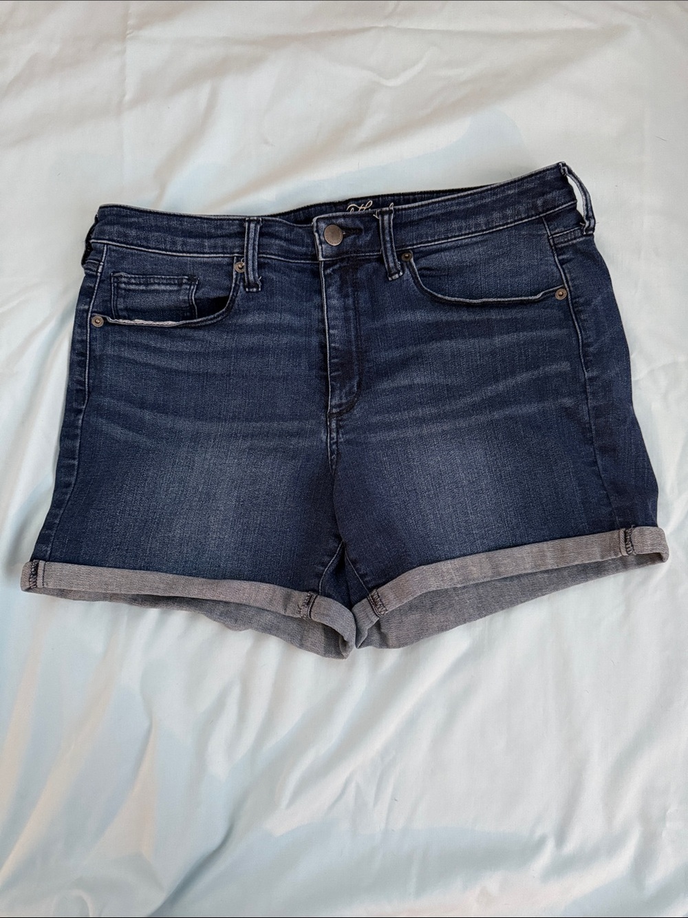 Universal Thread Dark Blue Rolled-Hem Denim Shorts